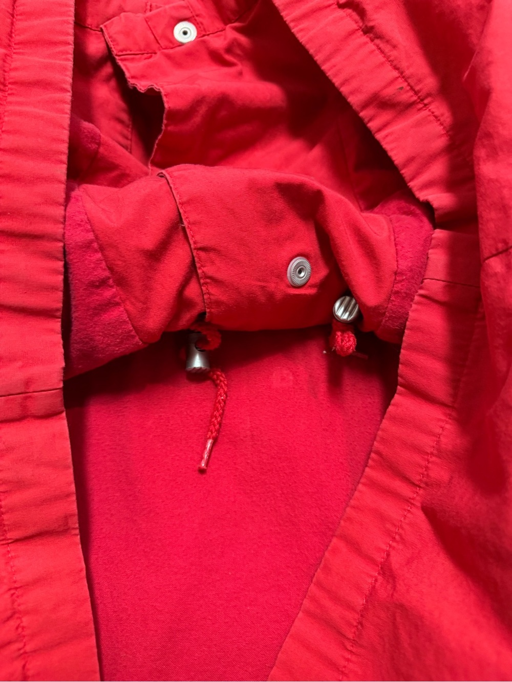 Vintage Disney Store Winnie The Pooh “Pooh’s Misty Cove” Windbreaker Rain Jacket - Picture 10 of 13